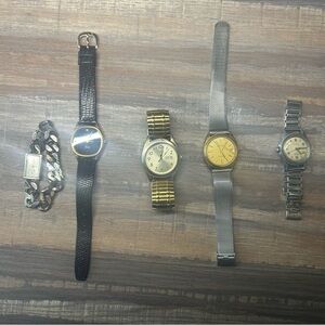 Lot of 5 Vintage Watches Bulova Wittnauer Pulsar Automatic Quartz AS-IS